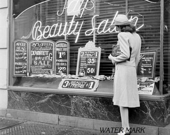 Beauty shop*Hair Salon*Beautician*Glossy Photo print*Vintage style real photo*beautiful women 1950's style*Lady window shopping