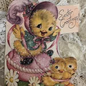 SALE Special*Ostern Ornament Mutter Küken mit Küken, die Eierwagen zieht
