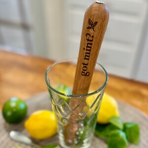Massief eiken cocktail Muddler drankje Muddler Mojito Muddler gegraveerd Got Mint barman cadeau papa cadeau bar accessoire