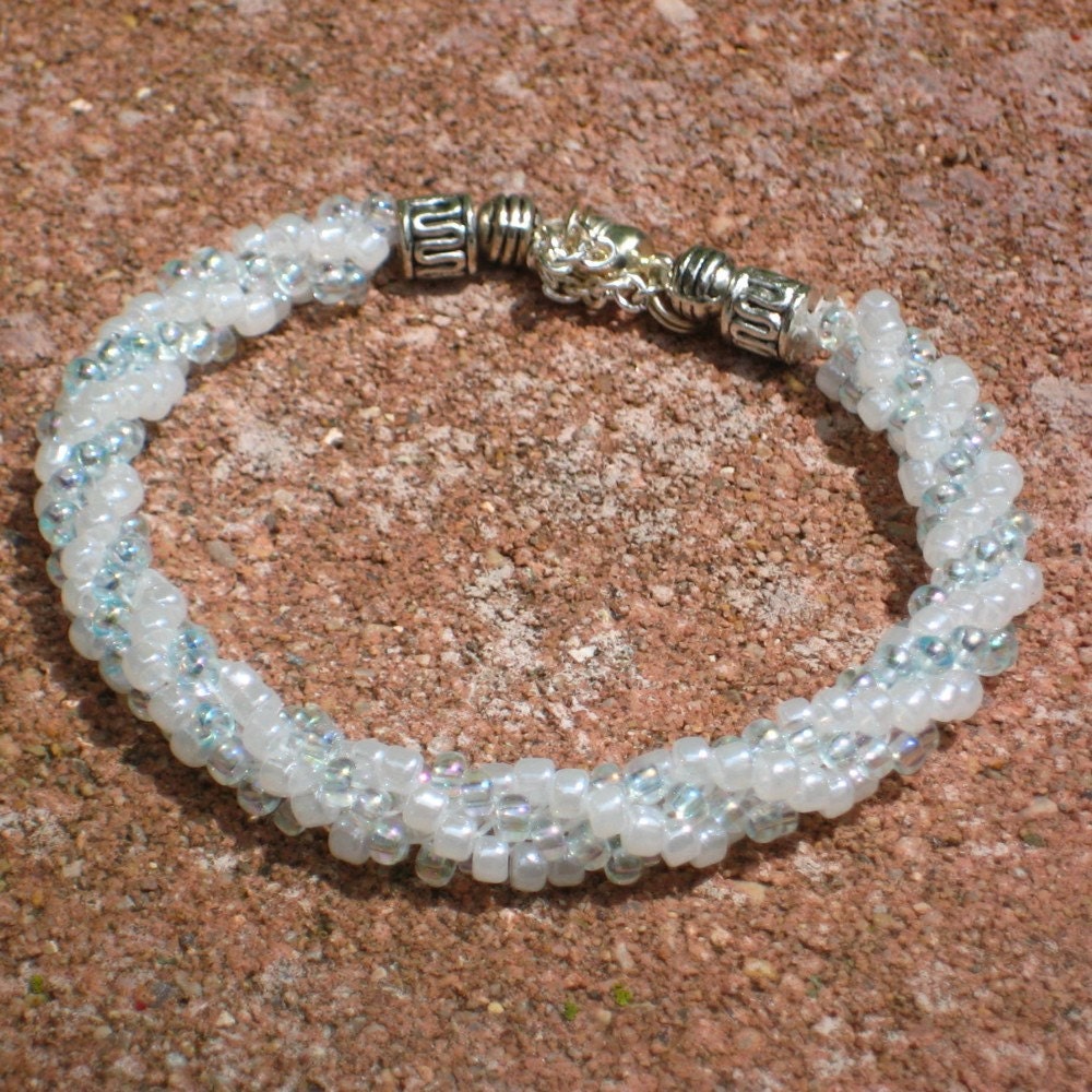 ブレスレット Twist Pearl Bracelet #9904 Pearl and Twisted Silver Wire Bracelet - Etsy