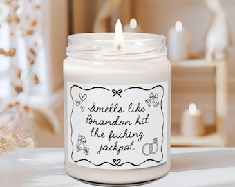 Riecht nach Verlobungskerze: Lustiges personalisiertes Verlobungsgeschenk