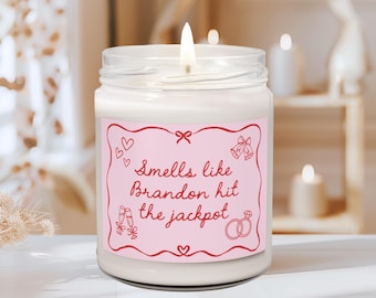 Riecht nach Verlobungskerze: Lustiges personalisiertes Verlobungsgeschenk
