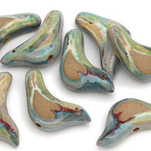 Vintage Ceramic Bird Beads Great to for making necklaces charm bracelets or enhancements to bookmarks and cards. Vintage Ceramic Bird Beads Great to for making necklaces charm bracelets or enhancements to bookmarks and cards.