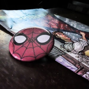 Spider-Man Mask 2.5" Button Badge