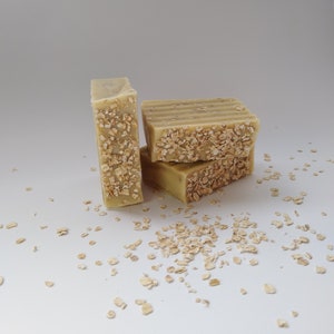 Oatmeal Honey Handmade Soap ( unscented)