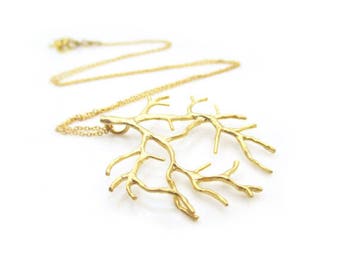Gold Zweig Halskette, Natur inspirierter moderner Schmuck, Geschenk für Sie