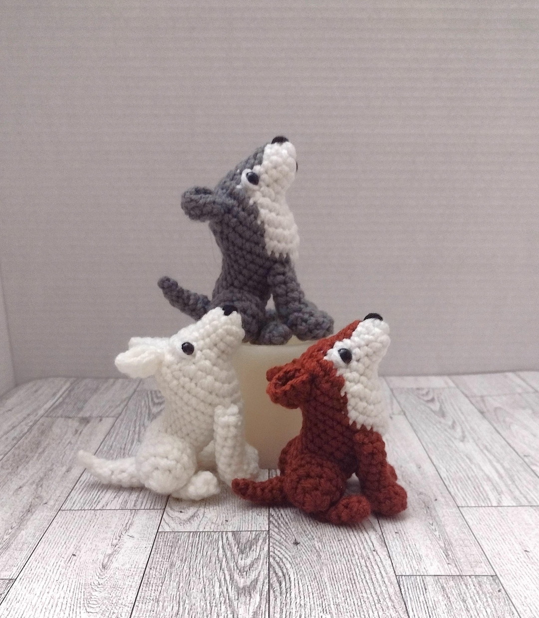 Crochet Mini Howling Wolf Crocheted, Amigurumi, Stuffed Animal, Toy