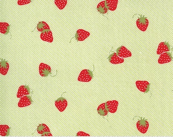 Sunday Stroll - Berry Patch in Green: sku 55223-19 cotton quilting fabric yardage by Bonnie & Camille for Moda Fabrics