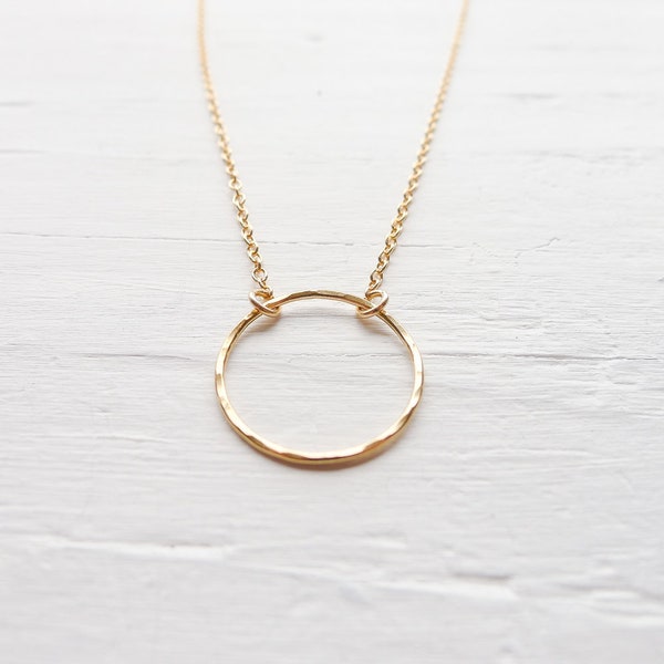 Gold Eternity Necklace / Large Circle Necklace / Ring Pendant in Gold / Dainty Jewelry / Open Circle / O Charm / Gift for Best Friend