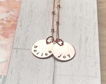 Rose Gold Mothers Necklace Name Charms Pink Gold Nameplate Pendants Delicate Personalized Handmade Jewelry Gifts for Mom
