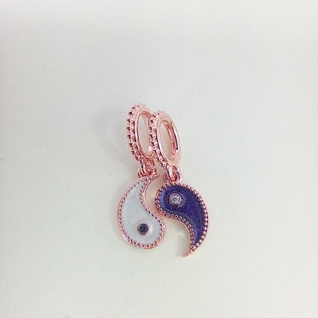 Pandora Yin & Yang Dangle Charm – Fifth Avenue Jewellers