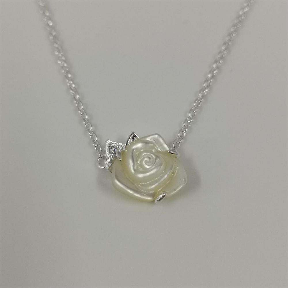 Pandora white rose collier necklace - Etsy 日本