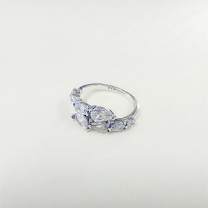 pandora sparkling overlapping band silver ring