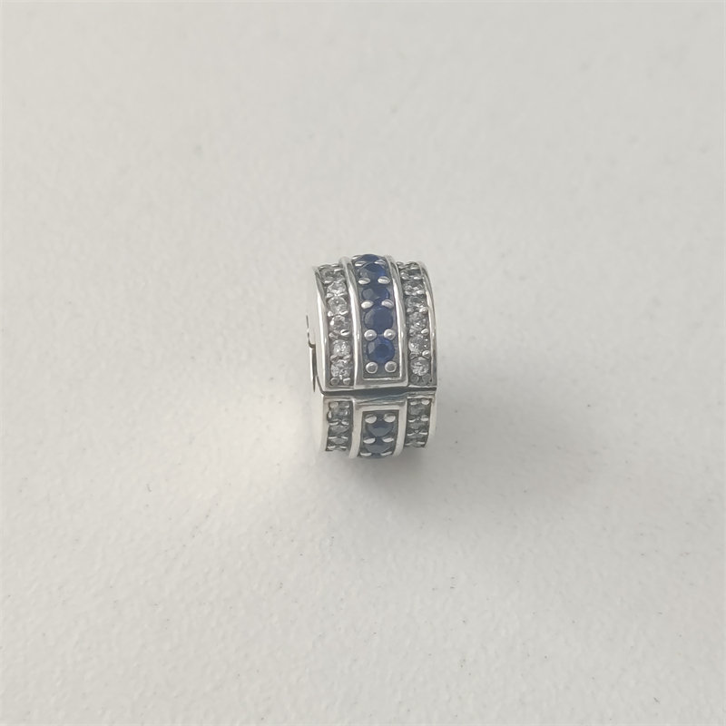 クリアパヴェクリップチャーム クリアパヴェクリップチャーム