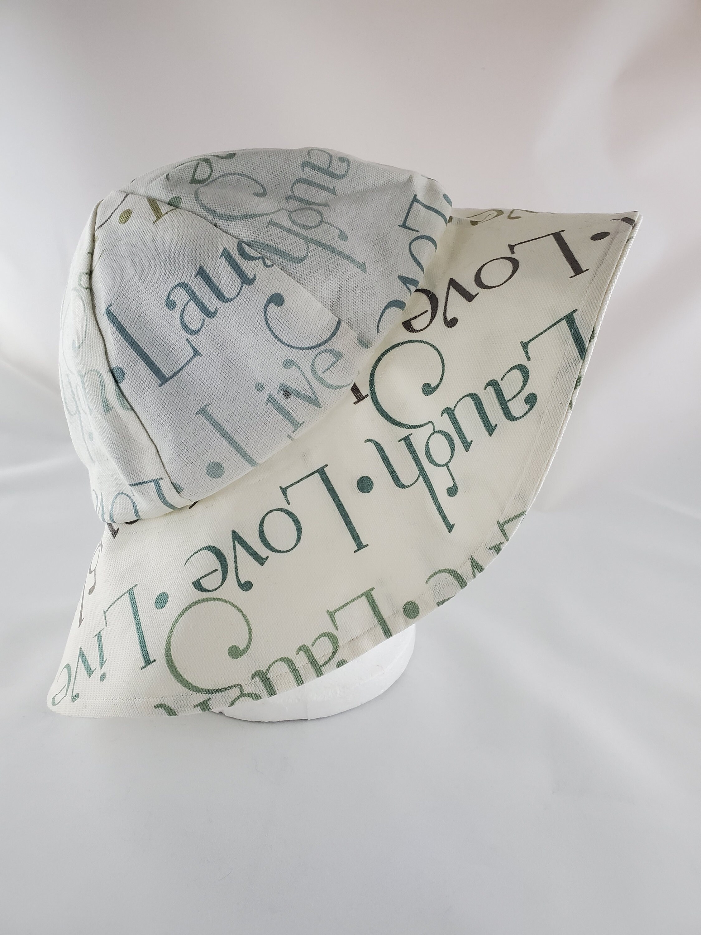 Floppy Live Laugh Love Beach Garden Sun Hat - Etsy display picture 1
