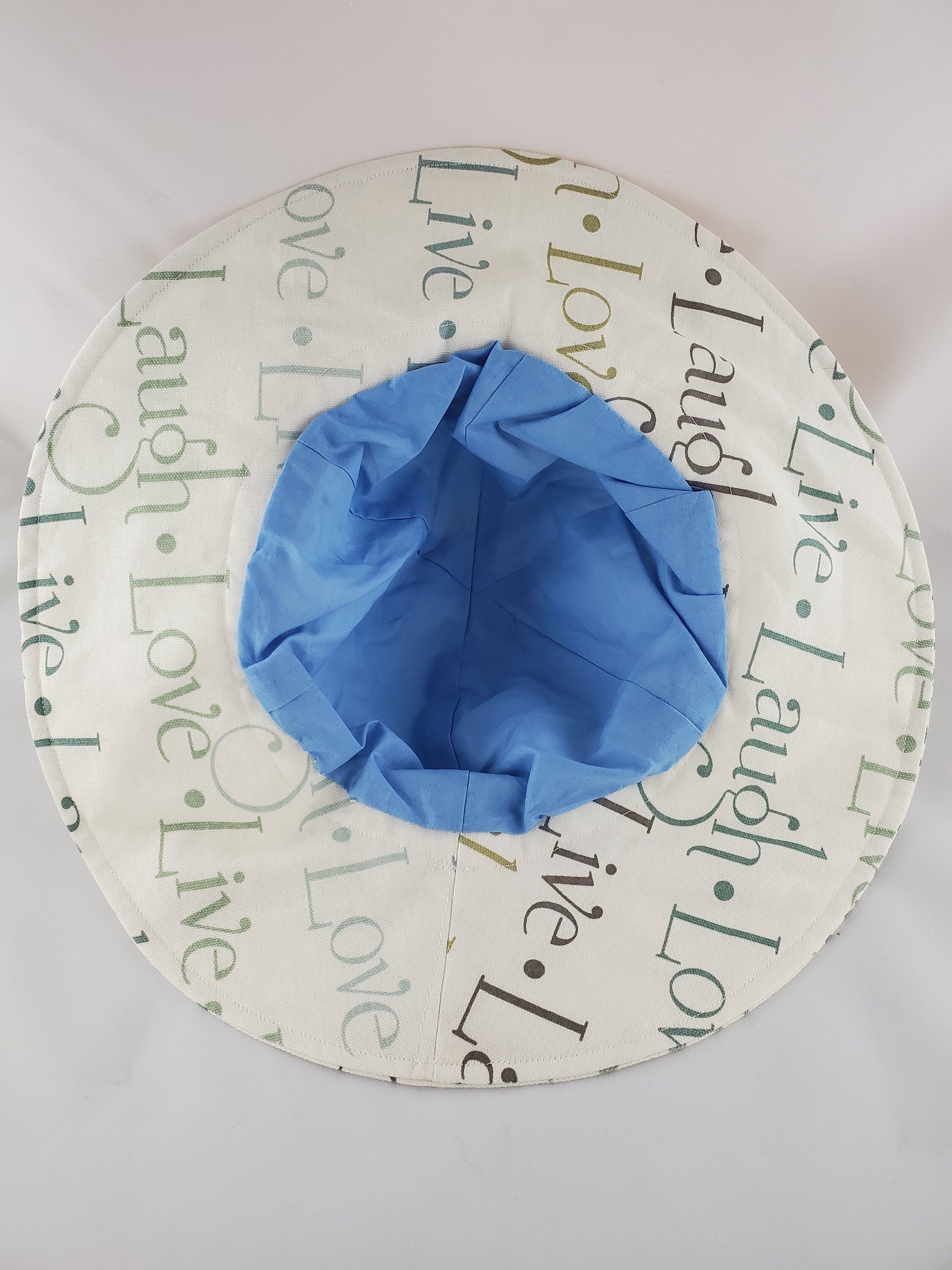 DVF Love Is Life Floppy Sun Hat Wide Brim Graphic Lips Lightweight NWT SS21_13807_FLOPPY_BARKcopy.jpg  main image 4