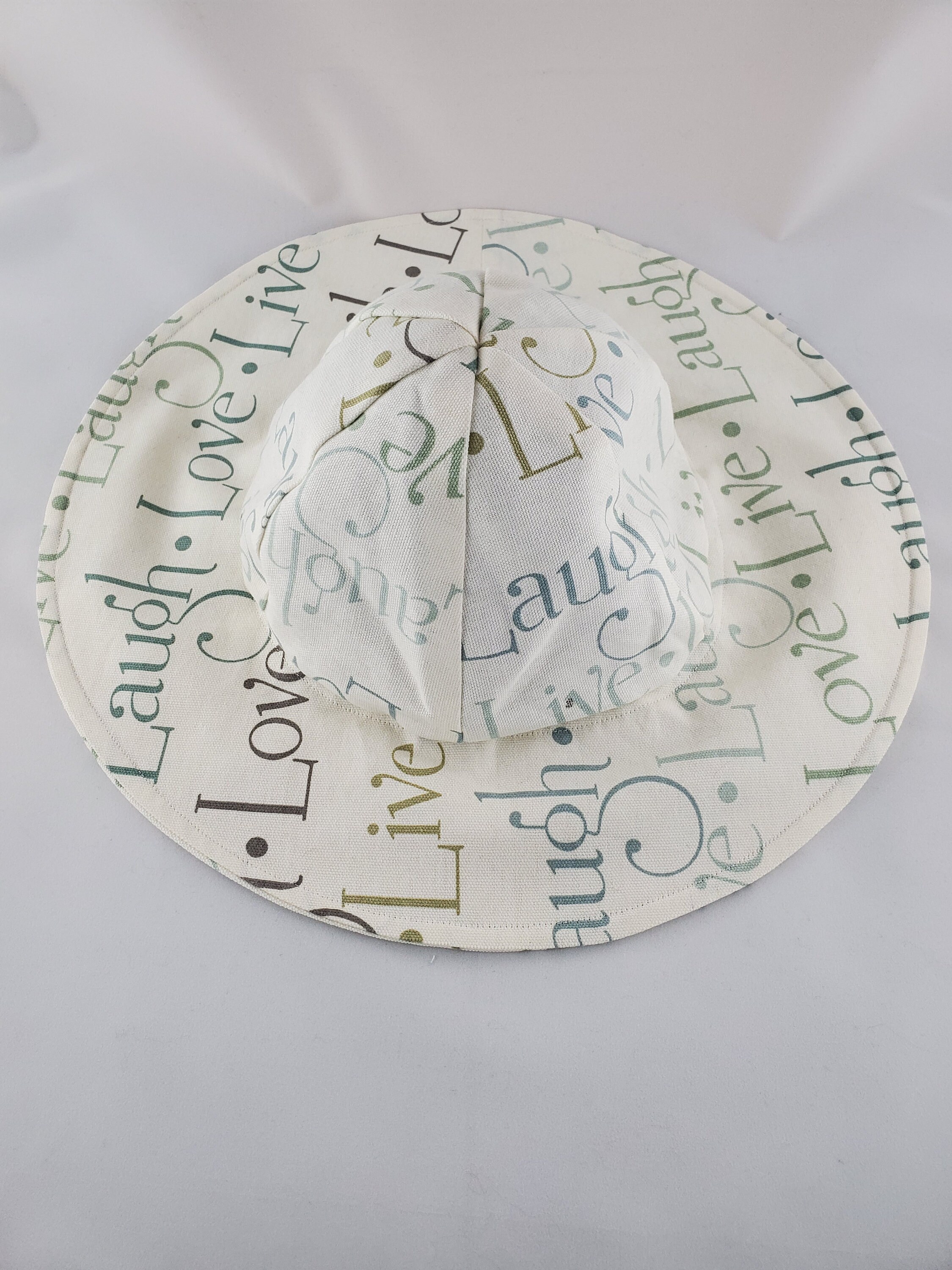 Floppy Live Laugh Love Beach Garden Sun Hat - Etsy display picture 2