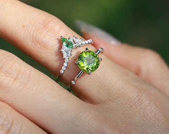 Green Peridot Stacking Ring Set, 18k white plated Ring, 2.22ct Round Peridot, Unique Ring For Women For Her, Vintage Moissanite Ring