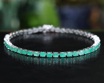 Women Emerald bracelet 18K White Gold Plated, Emerald Tennis Bracelet for Women, Gift For Her, Oval Emerald Tennis Bracelet