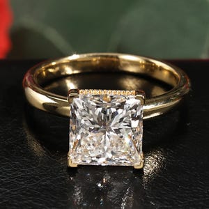 Anello di fidanzamento con diamante da laboratorio taglio principessa da 3 carati, anello con promessa in oro 14 carati