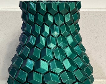 Curved Honeycomb Vase