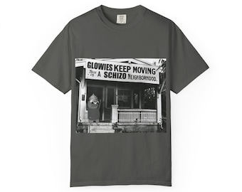 Glowies Keep Moving Schizo Neighborhood Pepe/Apu Apustaja Meme T-Shirt