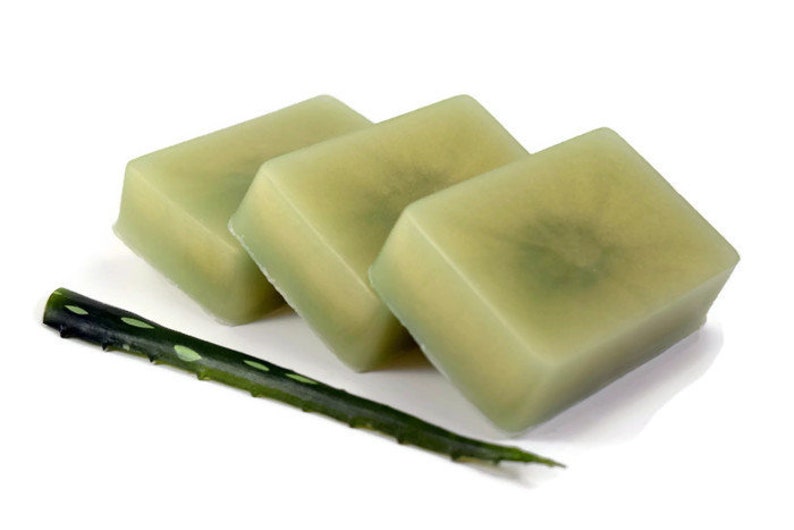 Green Tea & Aloe Soap, Homemade Aloe Soap, Glycerin Soap Bar image 4