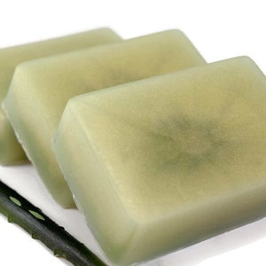 Green Tea & Aloe Soap, Homemade Aloe Soap, Glycerin Soap Bar image 1