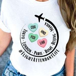 Camiseta de asistente de vuelo con silueta de avión, Tokio, Londres, París, Roma, Pekín, Manila, tripulación de aerolínea