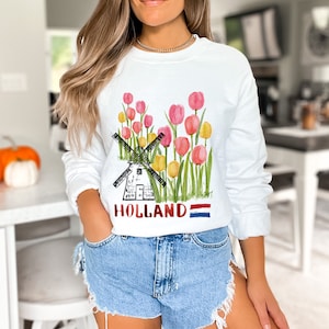 Holland Tulip Amsterdam Dutch Netherlands WindmillUnisex Heavy Blend™ Crewneck Sweatshirt