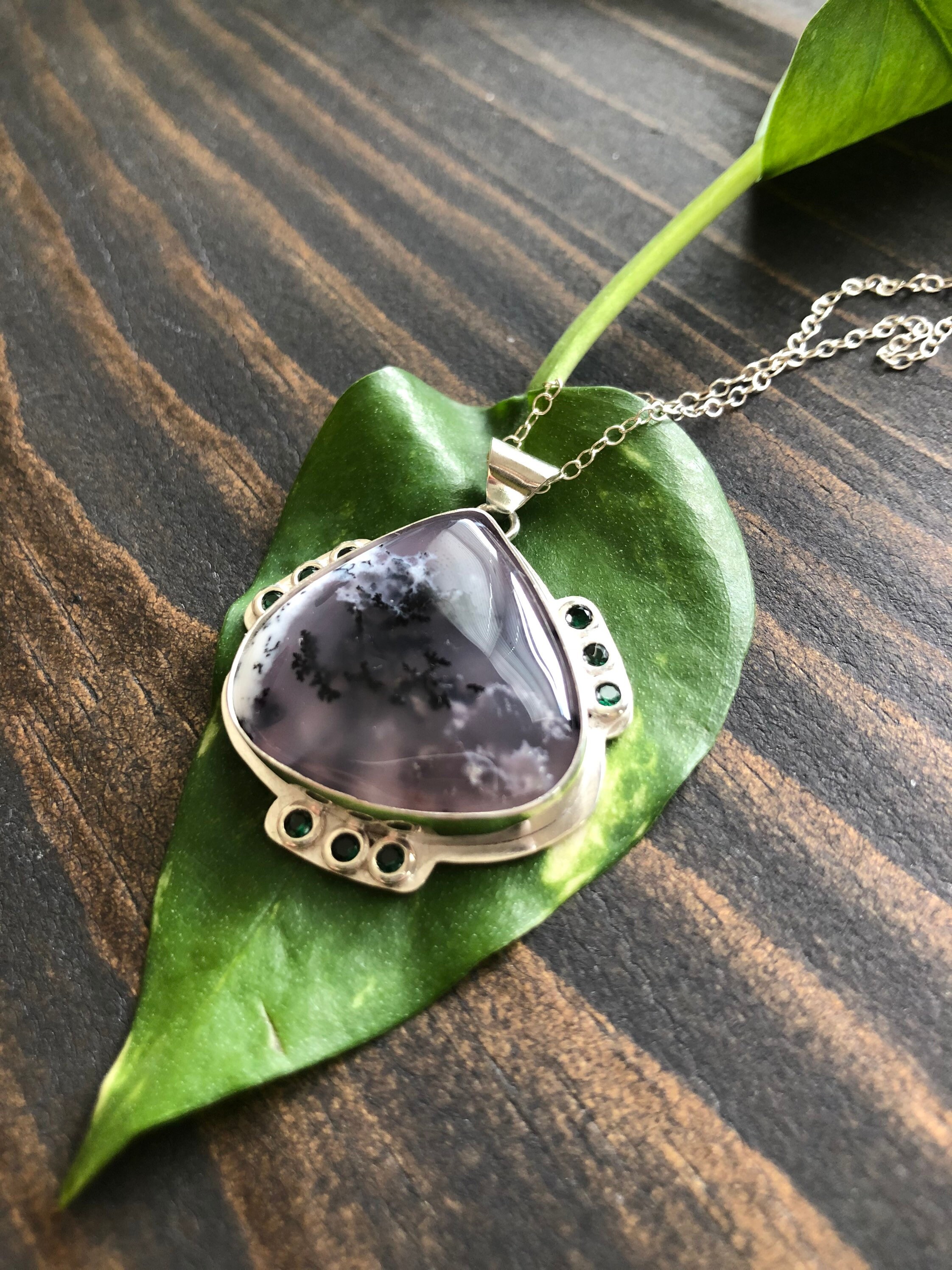 German Dendrite Pear Cabochon Gemstone Pendant Necklace