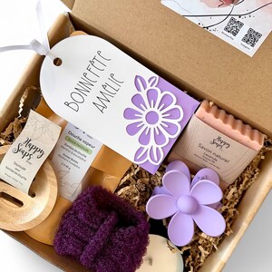 Summer Vibes Gift Box - Shower Steamers , Soap and Candle, Customizable Card for Thank You, Birthday and Weddings.