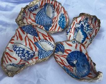 Oyster Shell Jewelry Dish/Decorative Oyster Shell