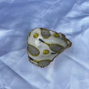 Oyster Shell Jewelry Dish/Decorative Oyster Shell