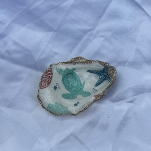 Oyster Shell Jewelry Dish/Decorative Oyster Shell