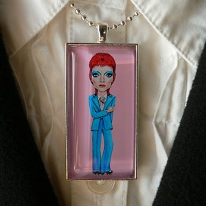 Big Eye Bowie Pendant