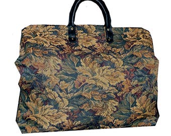Leaves on Hunter Green Tapestry Carpet Bag
