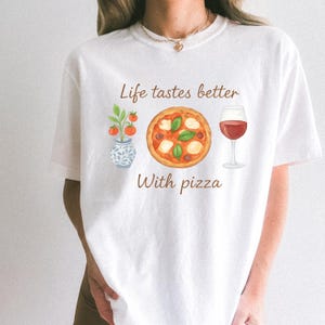 pizza shirt foodie humor tee handmade pizza lover outfit foodie clothing gift for pizza fans pizza graphic t-shirt funny pizza lover t shirt