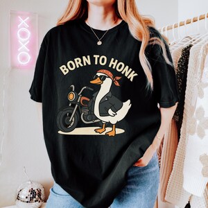Camiseta divertida de ganso, camiseta de motociclista con animal, idea de regalo de ganso, camiseta de humor cottagecore, camiseta de ganso de dibujos animados, camiseta de pájaro lindo, camiseta unisex para amantes de los animales.