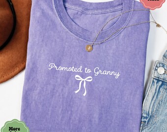 Promoted to Granny Shirt Comfort Colors New Granny Gift Pregnancy Announcement Granny To Be Tee Cute Minimal Granny Shirt Gift