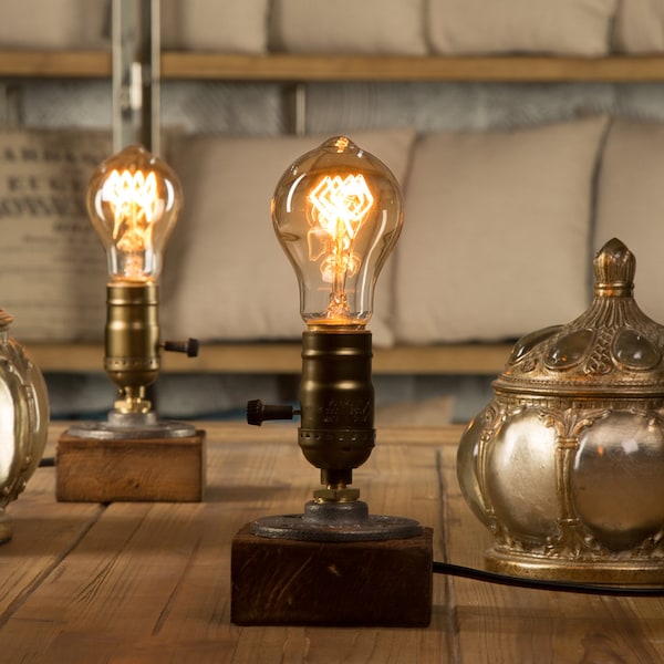 Dimmable Vintage Industrial Desk Lamp: Edison Steampunk Design for Rustic Home Decor & Office, Ideal Gift for Men