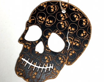 Skull Ornament in Dark Decay