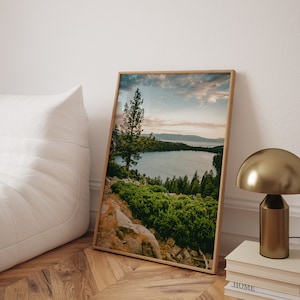 Lake Tahoe Druck, Lake Tahoe Poster, Lake Tahoe Foto, Lake Tahoe Reise, smaragdgrüner Bay Tahoe Druck, Berge derlas Sieer Nevada - optionaler Rahmen