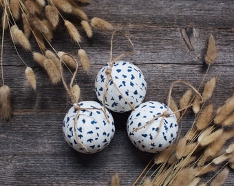 Abstract Canvas Fabric Rag Ball Ornaments, White & Blue Spotted Modern Farmhouse Bowl Fillers Holiday Decorations, Sets of 3, 6, 9, 12