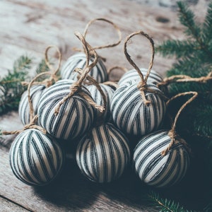 Rustic Black and White Ticking Rag Ball Christmas Tree Ornaments, Set of 9, Homespun Inspired Farmhouse Holiday Decoration Bowl Fillers