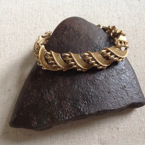 Vintage Gold Link Crown Trifari Bracelet 1960