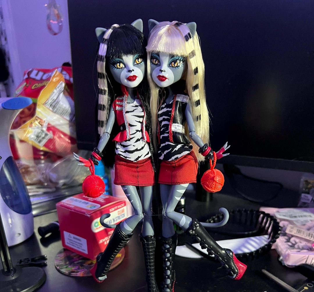 Monster High Meowlody and Purrsephone Werecat Twins Original 2011 ...