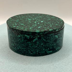 14.0 oz Polished Malachite Inlay Round Trinket Box – Congo Origin