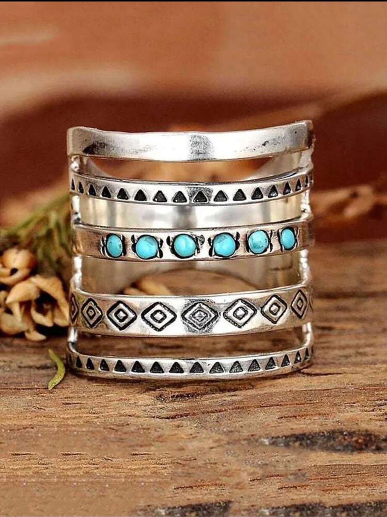 1pc Boho Turquoise Decor Textured Hollow Out Ring For Women For Daily Decoration