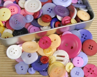 Button Extravanza - Half Pound Lot of Assorted Buttons in Metal Box - Spring Colors